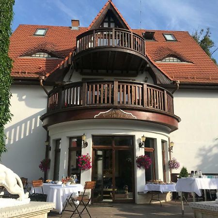 Dworek Oliwski Bed & Breakfast Gdańsk Eksteriør bilde