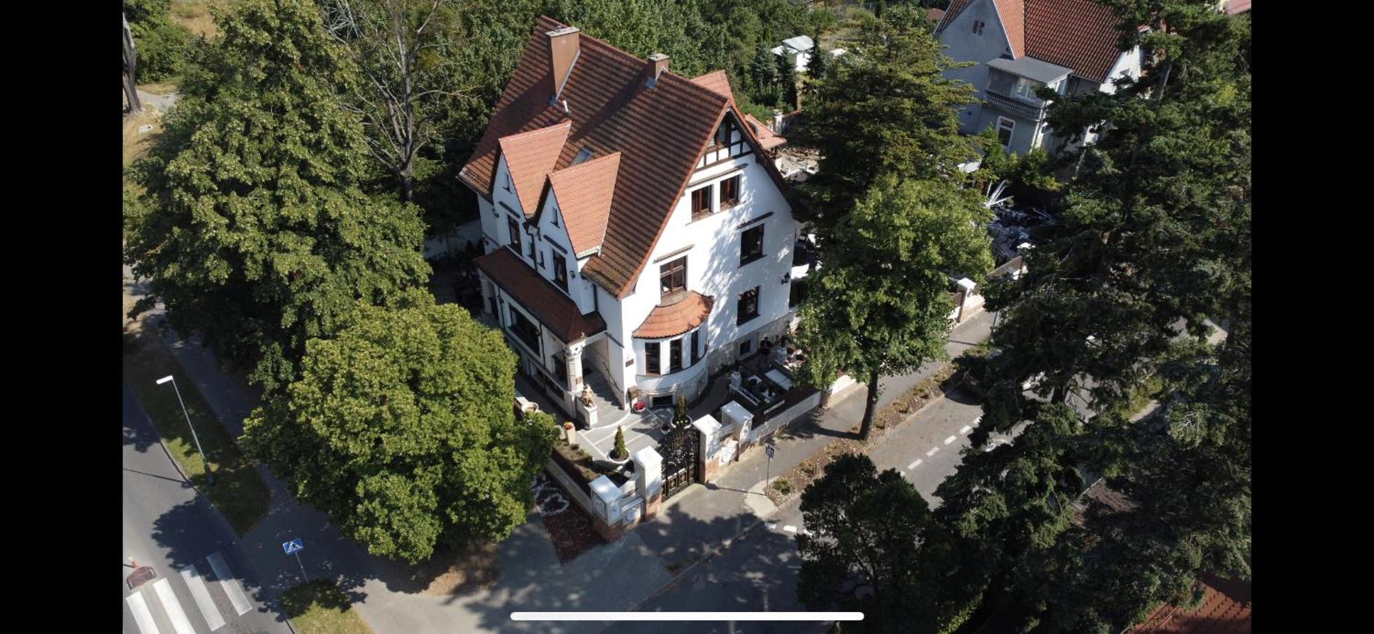 Dworek Oliwski Bed & Breakfast Gdańsk Eksteriør bilde