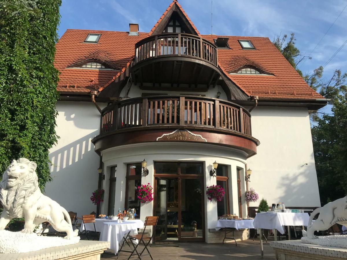 Dworek Oliwski Bed & Breakfast Gdańsk Eksteriør bilde